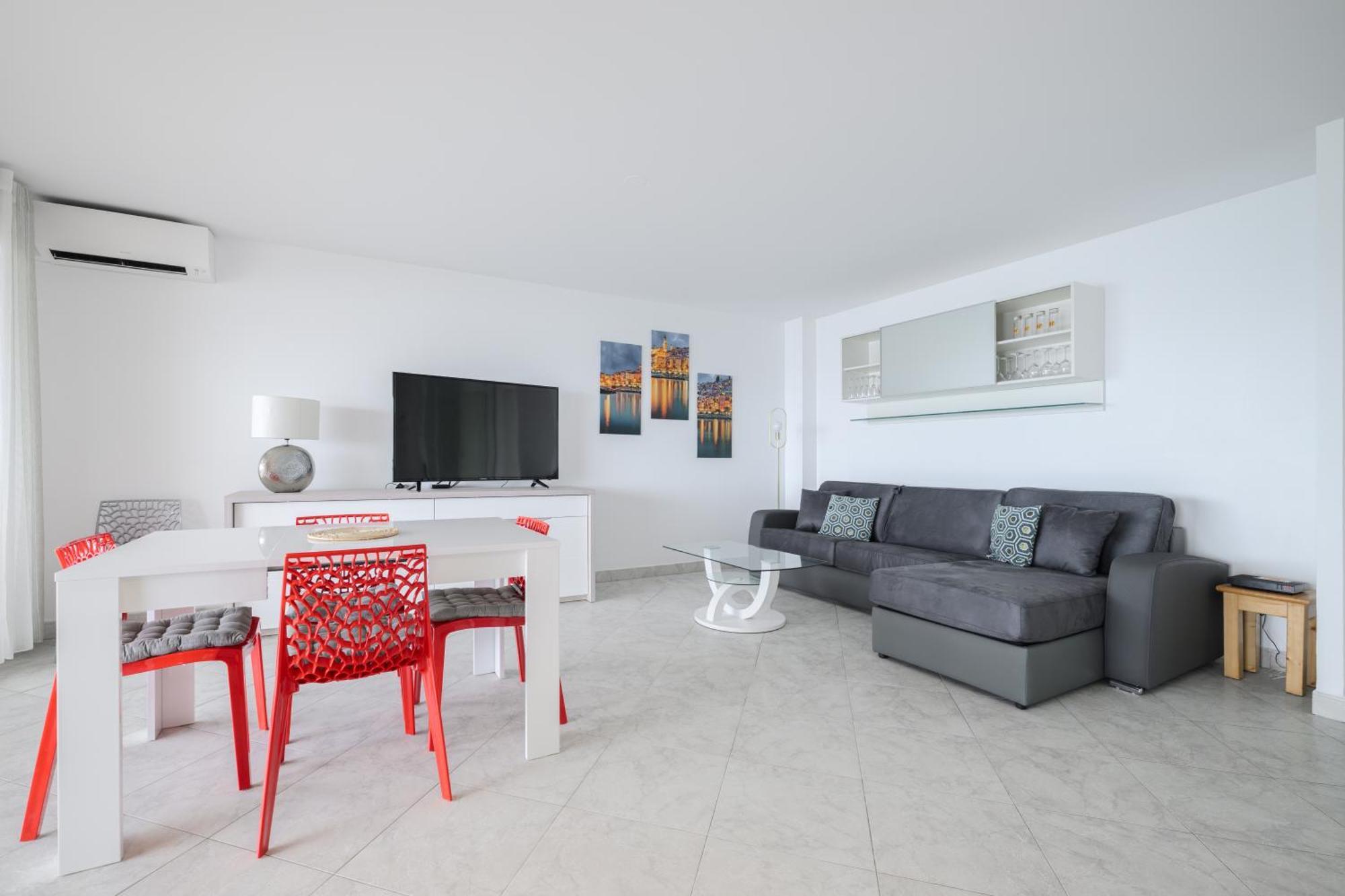 Appartement Admiral Plaza, Superbe 2p Vue Au Coeur De Menton